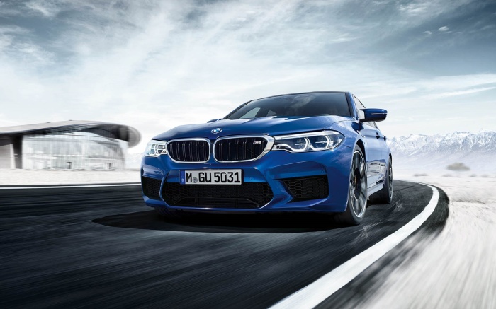 Важно знать нюансы в управлении автомобилем. | Фото: bmw.ua Важно знать нюансы в управлении автомобилем. | Фото: bmw.ua