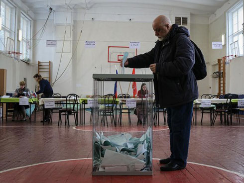 Антон Орехъ. Явка провалена