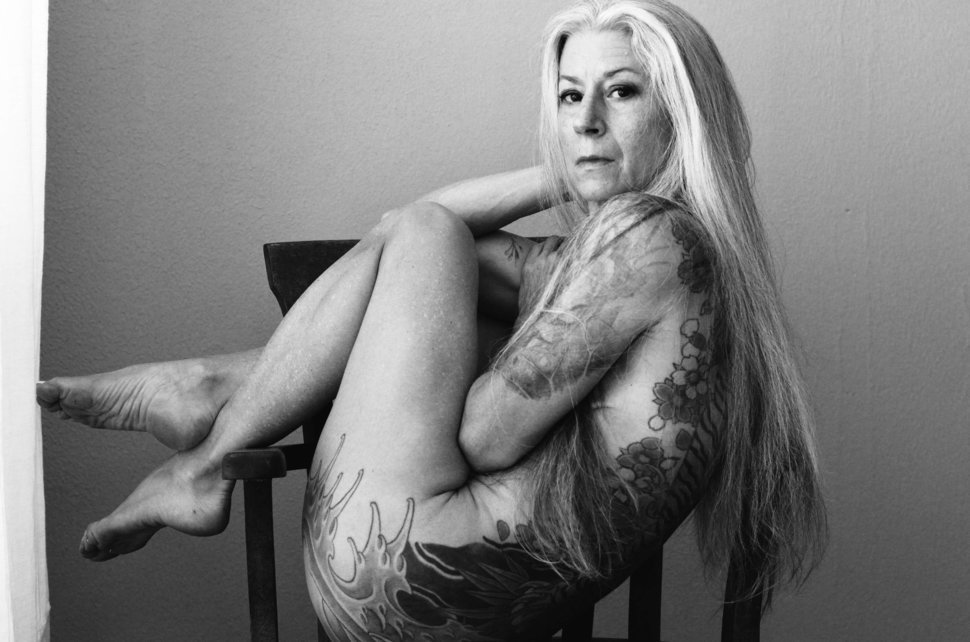 56-летняя женщина разделась и доказала, что возраст не помеха сексуальности — фото 56-летняя женщина разделась и доказала, что возраст не помеха сексуальности — фото