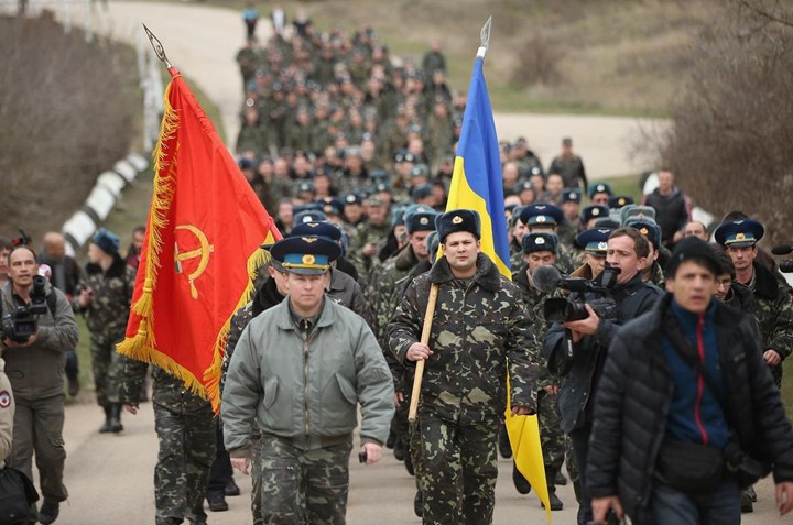 Дайте, а то вернемся обратно! Святая простота Дайте, а то вернемся обратно! Святая простота