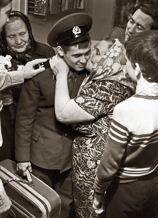 Гениальный фотожурналист советской эпохи Владимир Ролов Гениальный фотожурналист советской эпохи Владимир Ролов
