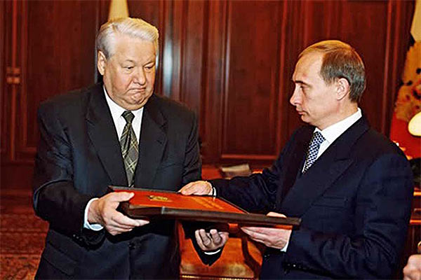Не Ленин вовсе, а Ельцин заложил мину под Путина!
