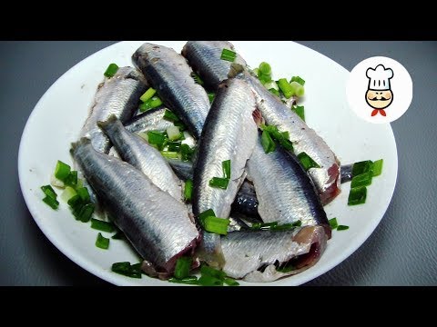 Слойки с творожно-селедочной начинкой