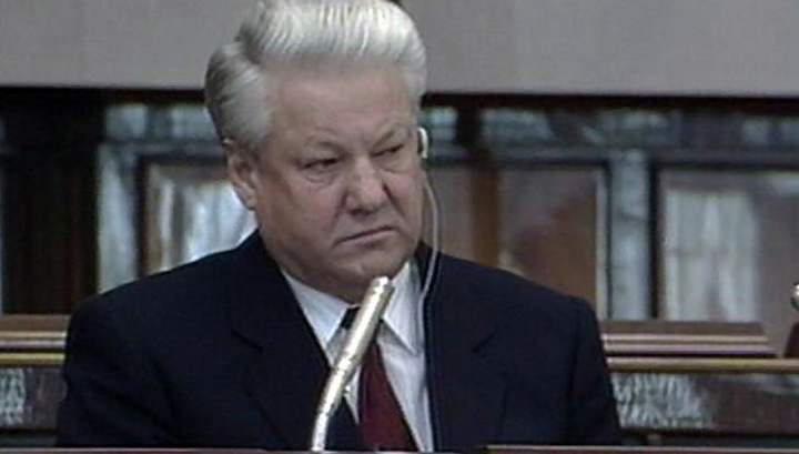 Про это не расскажут на ТВ: зачем Ельцин расстрелял Белый Дом в 1993 году Про это не расскажут на ТВ: зачем Ельцин расстрелял Белый Дом в 1993 году