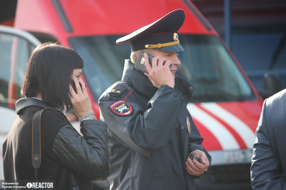 В Нижегородской области самолет упал в Оку с 2 людьми на борту