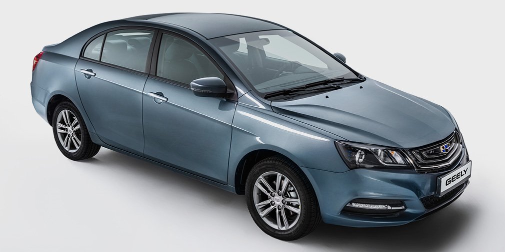 Седан Geely Emgrand 7 подешевел на 140 тысяч Седан Geely Emgrand 7 подешевел на 140 тысяч
