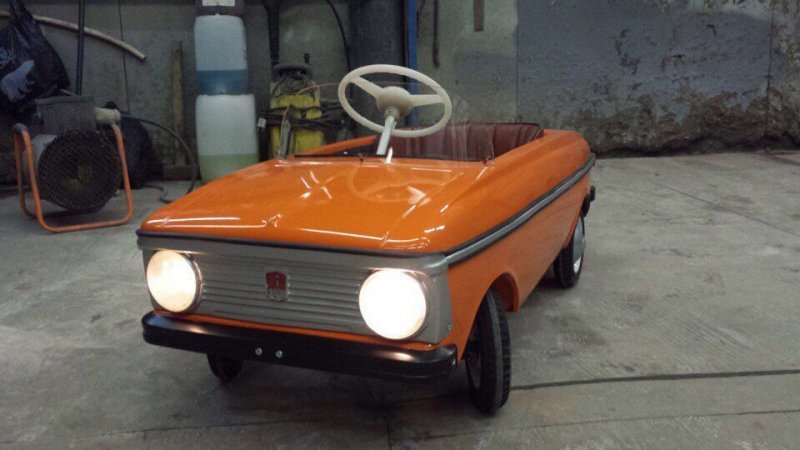 Автор: Sapo968 Автор: Sapo968 авто, автомобили, восстановление, детская машинка, москвич, педальная машинка, педальный москвич, реставрация