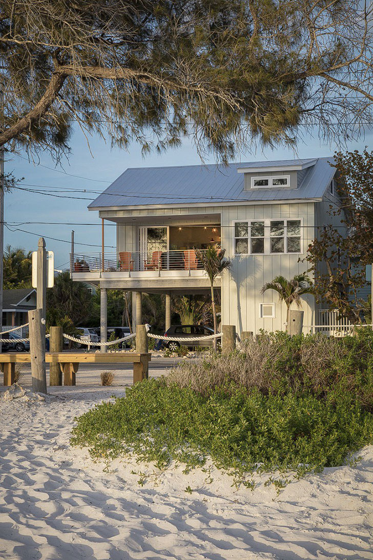 Яркий пляжный домик во Флориде
