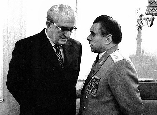 Щёлоков против Андропова: чем закончилась война между КГБ и МВД Щёлоков против Андропова: чем закончилась война между КГБ и МВД