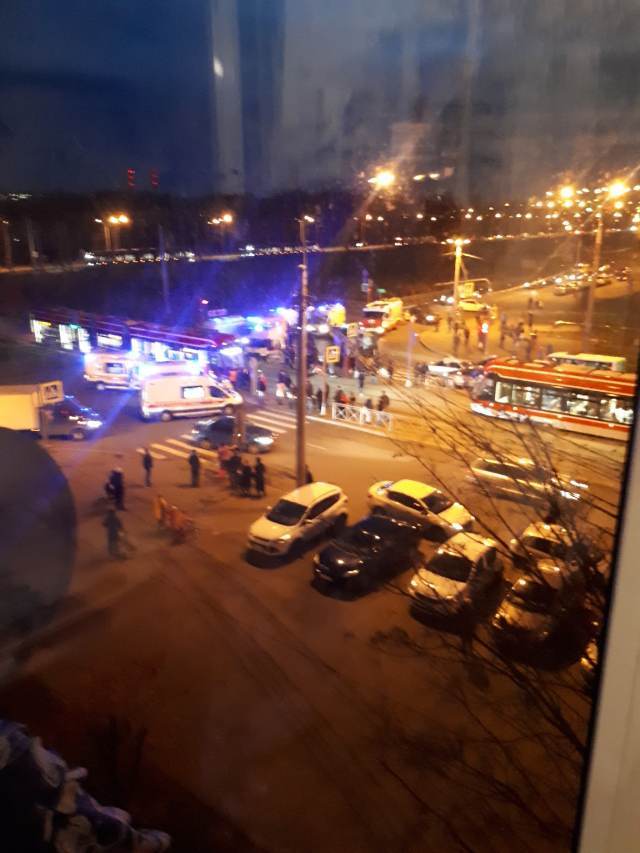 В МВД прокомментировали ДТП с трамваем и маршруткой в Петербурге