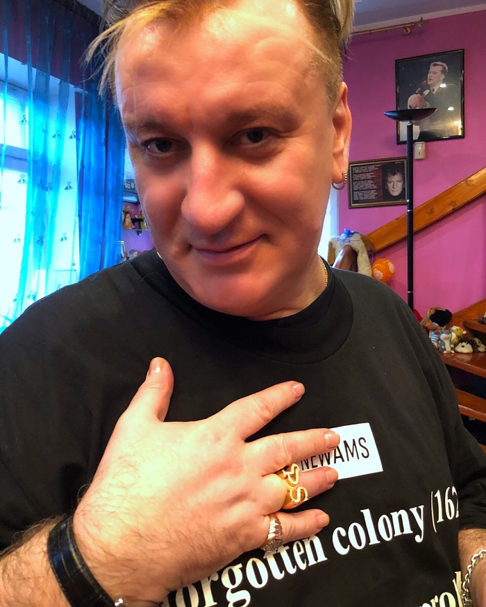 Сергей Пенкин с возрастом изменился настолько, что артиста узнают только по голосу Сергей Пенкин с возрастом изменился настолько, что артиста узнают только по голосу