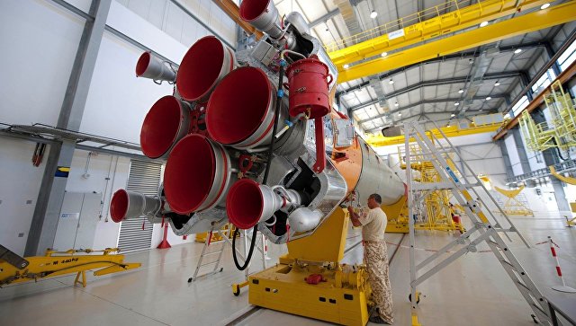 «Черная метка» от РФ: компания, строившая «Мистрали», на грани банкротства... «Черная метка» от РФ: компания, строившая «Мистрали», на грани банкротства...