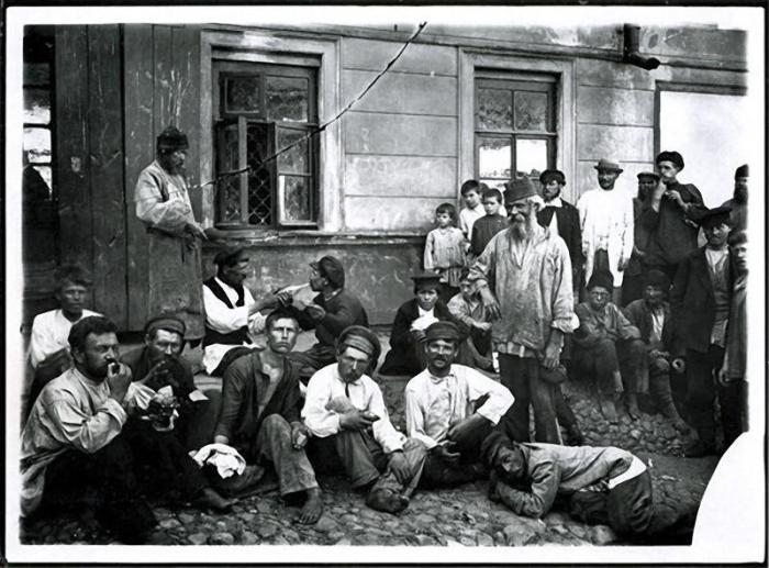 Царская Россия на документальных снимках легендарного фотографа Максима Дмитриева Царская Россия на документальных снимках легендарного фотографа Максима Дмитриева