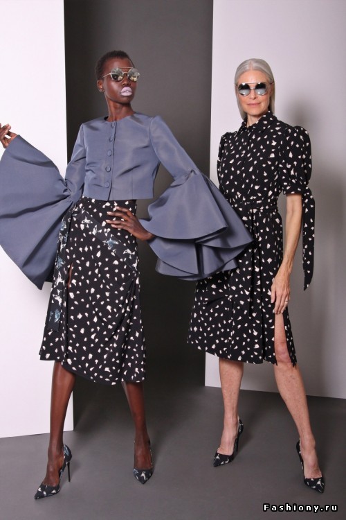 Christian Siriano pre-fall 2017 -- женственно, элегантно и без демонстративной сексуальности Christian Siriano pre-fall 2017 -- женственно, элегантно и без демонстративной сексуальности