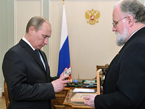 Путин нелегитимен?
