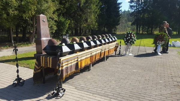 В Латвии предали земле останки 240 советских солдат, павших во время войны