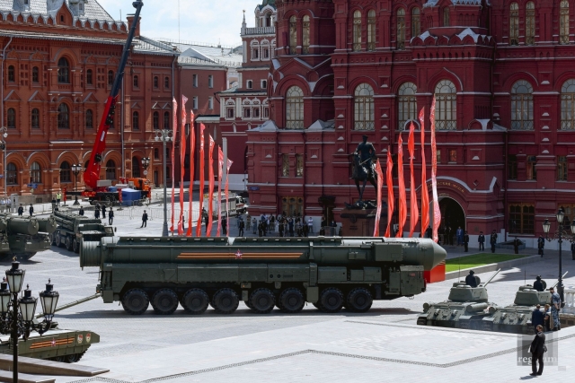 Россия от стратегической обороны переходит к стратегическому наступлению