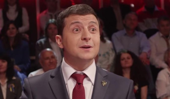 Клоун Зеленский врезал лающей Тимошенко Клоун Зеленский врезал лающей Тимошенко