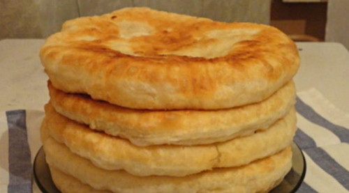Воздушные лепешки на кефире: просто, вкусно, полезно… Воздушные лепешки на кефире: просто, вкусно, полезно…