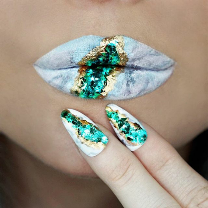 Marble Lips