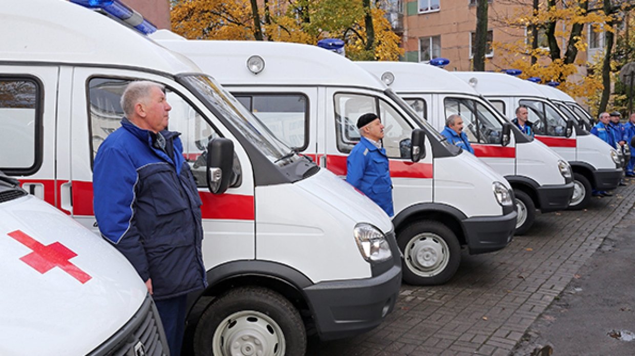 Минтруд РФ разрешил врачам скорой помощи работать в больницах