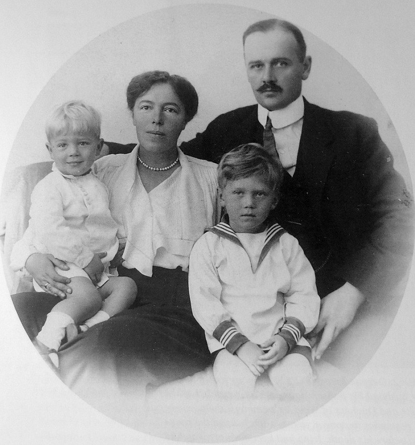 Великие истории любви. Рай в шалаше с любимым Великой княгини Ольги Александровны Великие истории любви. Рай в шалаше с любимым Великой княгини Ольги Александровны