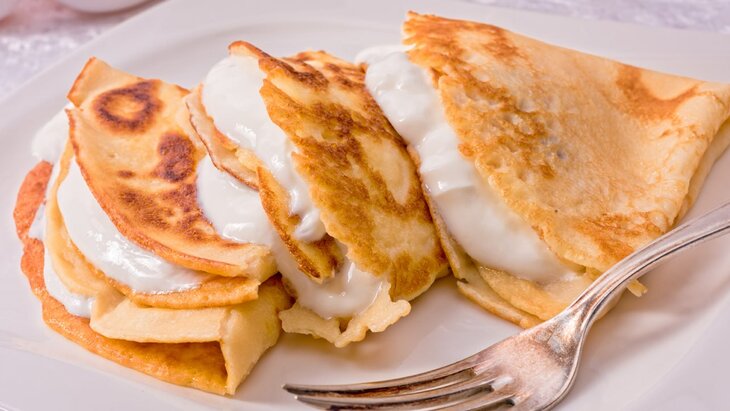 Россиянам назвали безопасное количество блинов на Масленицу