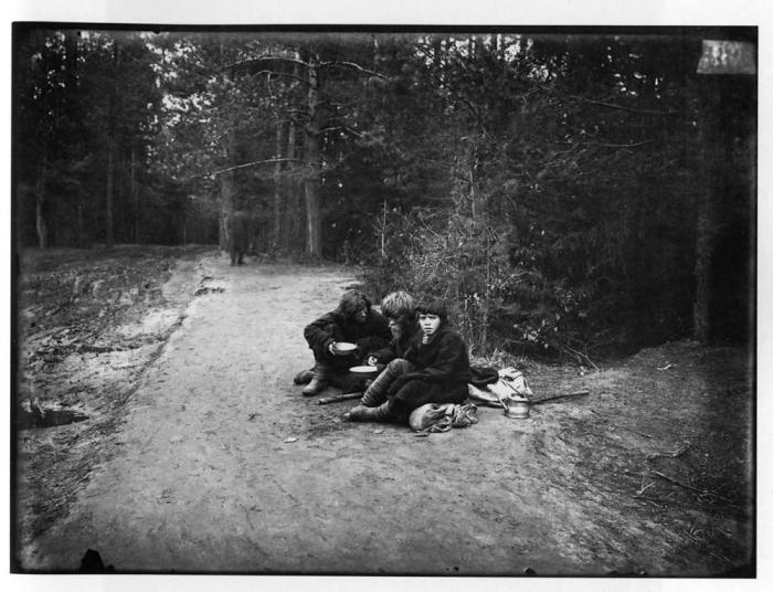 Царская Россия на документальных снимках легендарного фотографа Максима Дмитриева Царская Россия на документальных снимках легендарного фотографа Максима Дмитриева