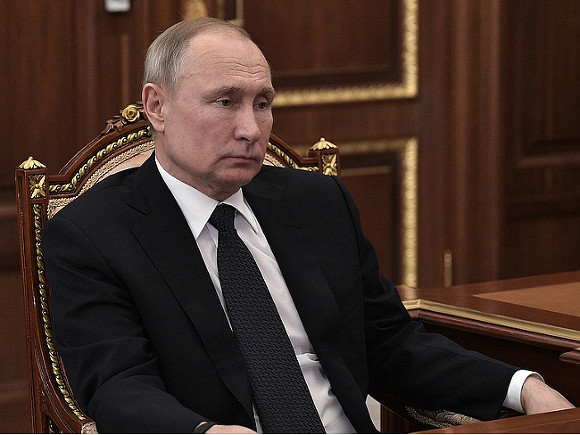 Михаил Макогон. Откуда Путину знать о деньгах?
