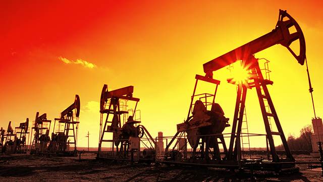 Нефть марки Brent впервые за 4 года превысила отметку $75 за баррель