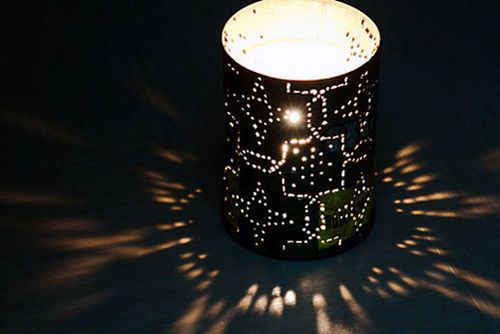садовые перфорированные подсвечники из консервных банок садовые перфорированные подсвечники из консервных банок