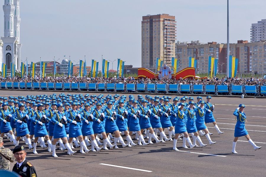 Украшение военных парадов. Это и правда, красиво.