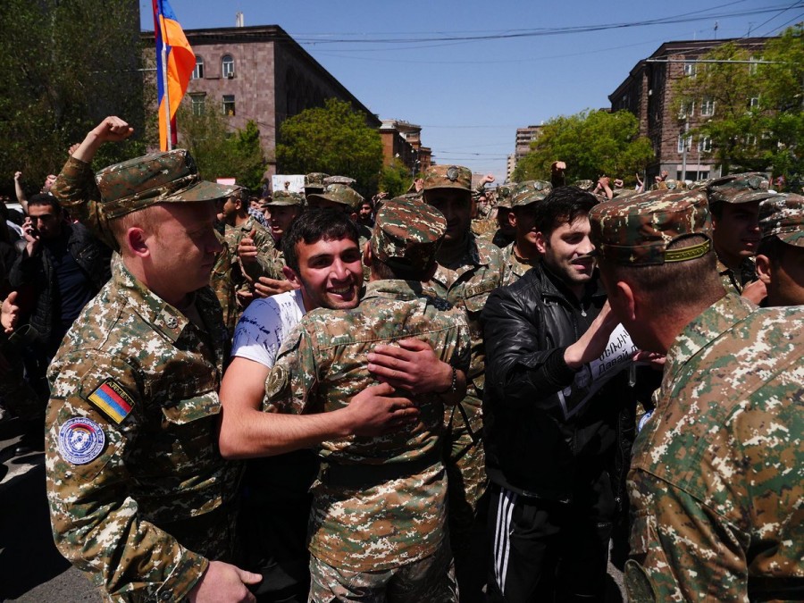 Армения хочет трусики и в ЕС
