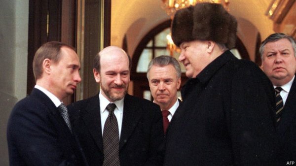 Ельцин еще в 90-ых предсказал слова Путина о Рае для россиян Ельцин еще в 90-ых предсказал слова Путина о Рае для россиян
