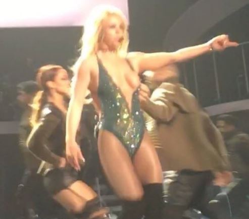 ������ ����� ������������ �� �����