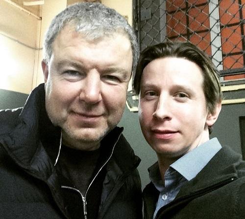 Звезда "Домашнего ареста" назвал проклятием жизнь в российской глубинке "Жизнь в регионах - проклятье": актер Лысенков пожаловался на Россию в латвийском радиоэфире