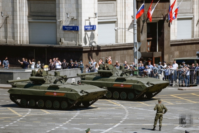 Россия от стратегической обороны переходит к стратегическому наступлению