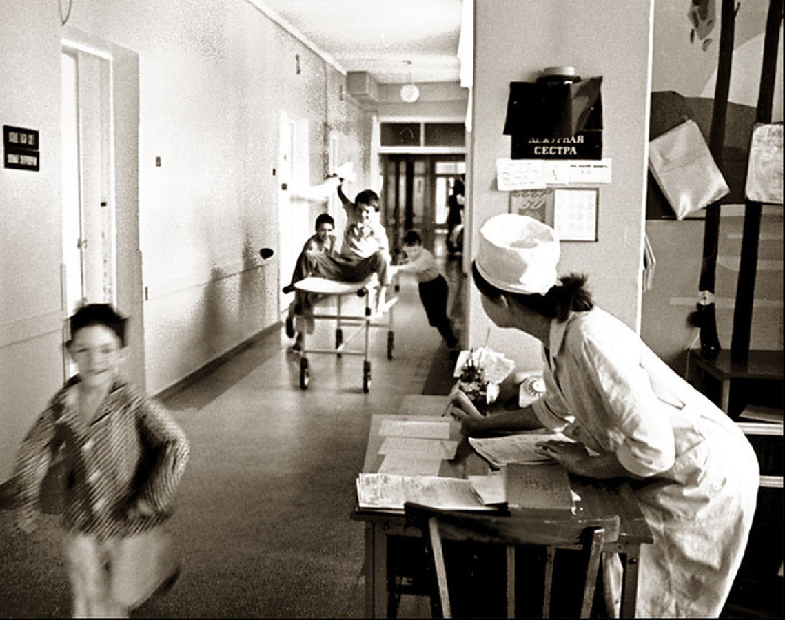 Гениальный фотожурналист советской эпохи Владимир Ролов Гениальный фотожурналист советской эпохи Владимир Ролов