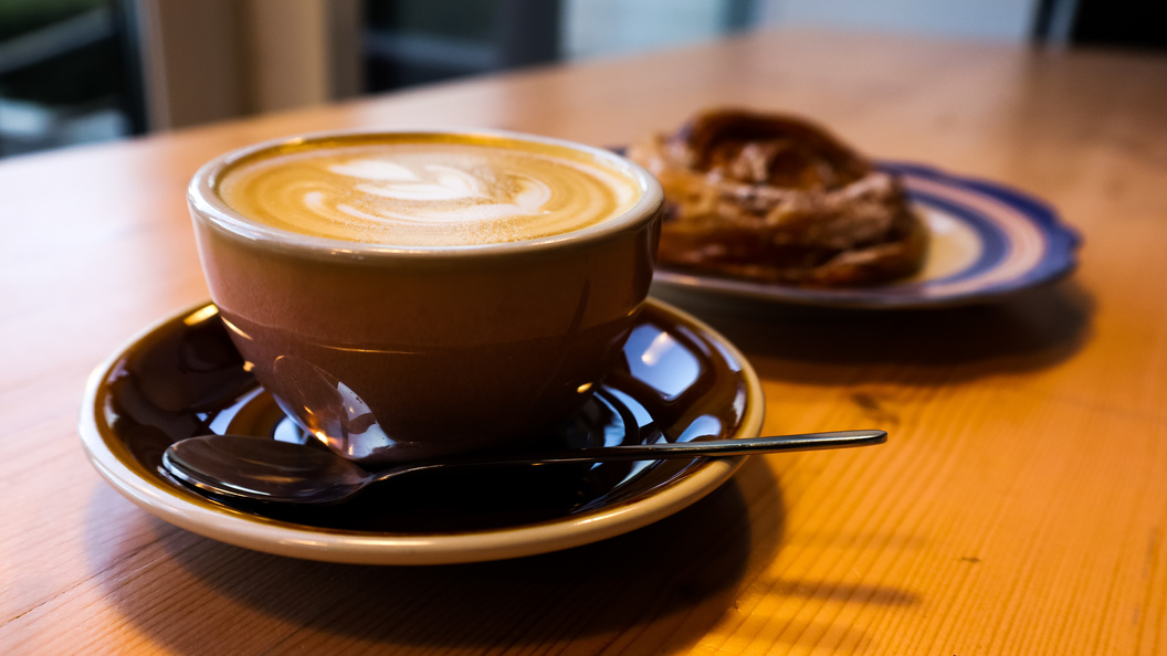 Journal of Nutrition: сколько молока и сахара допустимо в кофе