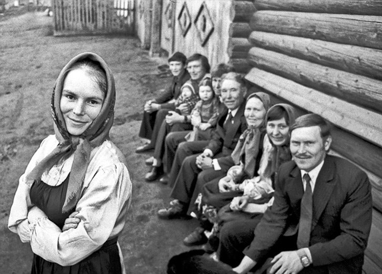 Гениальный фотожурналист советской эпохи Владимир Ролов Гениальный фотожурналист советской эпохи Владимир Ролов