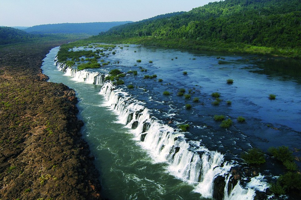 Водопады Мокона