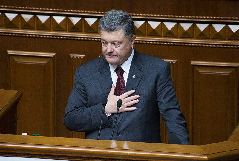 Это уже десятое. Против Порошенко возбудают очередное уголовное дело