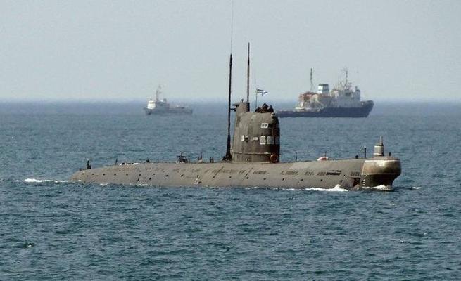 Цымбалюк оконфузился в эфире ТВ: субмарина «Запорожье» пойдет в «атаку» на Донбасс Цымбалюк оконфузился в эфире ТВ: субмарина «Запорожье» пойдет в «атаку» на Донбасс