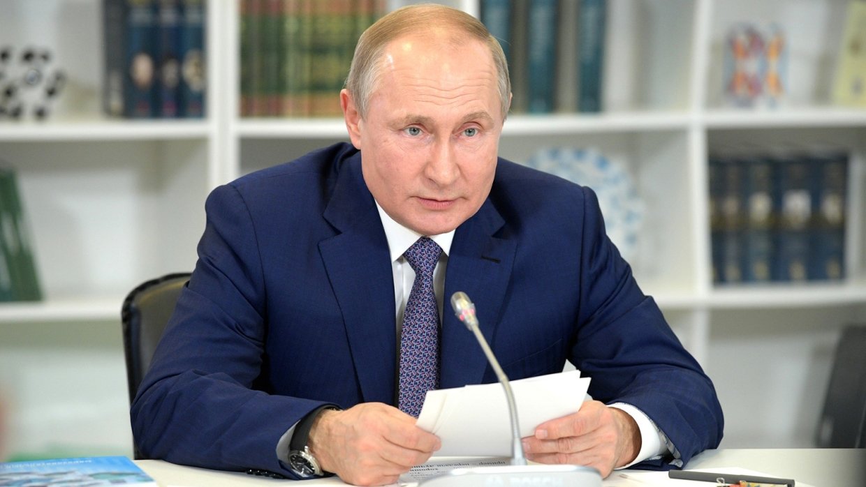 Путин назвал Чебоксары важным экономическим центром Поволжья