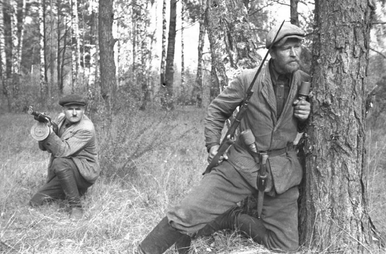 «Народные мстители»: как воевали советские партизаны во время войны «Народные мстители»: как воевали советские партизаны во время войны