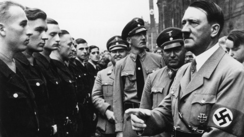 На фоне всплеска ультраправых настроений в Европе идеи Гитлера снова становятся популярными