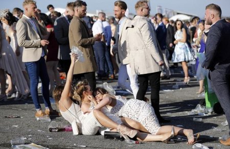 В Великобритании прошел «День леди» (31 фото) В Великобритании прошел «День леди» (31 фото)