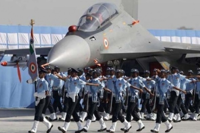 Китай предложил Индии создать свой самолёт, а не высмеивать чужие