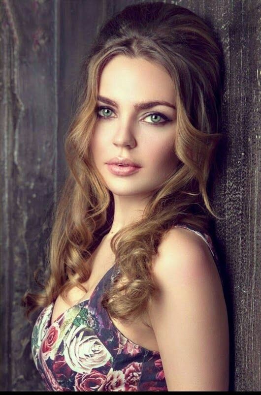 Женский фото-журнал в красивых фотографиях Женский фото-журнал в красивых фотографиях