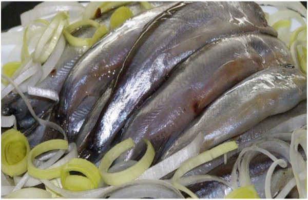 Лучшие закуски из мойвы и салаки